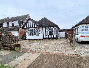 The Grove, Upminster, RM14