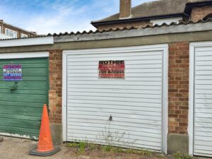 Garage, Byron Mansions, RM14