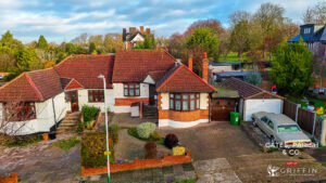 Masefield Drive, Upminster, RM14