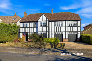 Grosvenor Gardens, Upminster, RM14