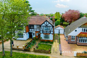 Little Gaynes Lane, Upminster, RM14