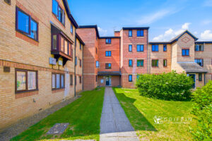Waterville Drive, Vange, Basildon, SS16