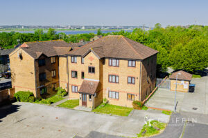 Wingrove Drive, Purfleet-On-Thames, RM19