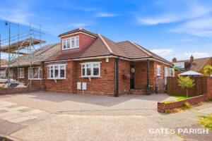 Hunter Drive, Hornchurch, RM12