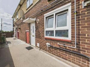 Chelmer Crescent, Barking, IG11